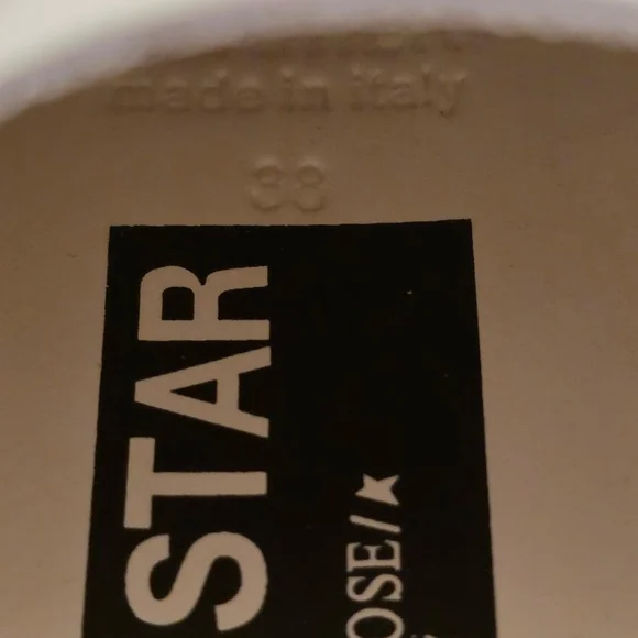 Golden Goose White and Gold Sneakers Size 38 - Picture 7 of 9